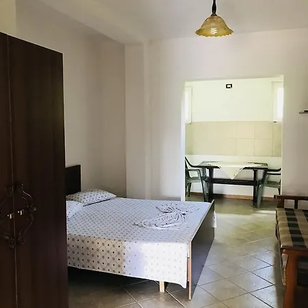 Maison d'hôtes Viena Kompleks *