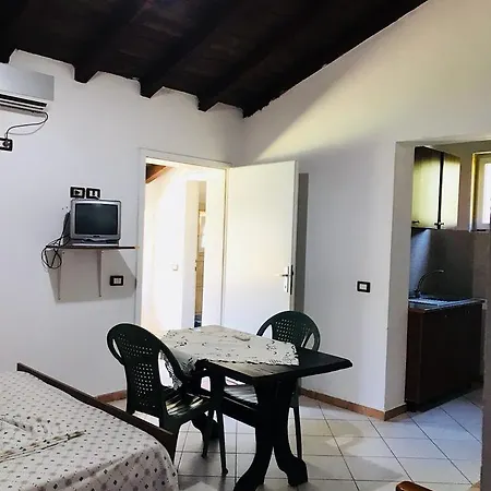 Viena Kompleks Guest house Golem (Tirana)